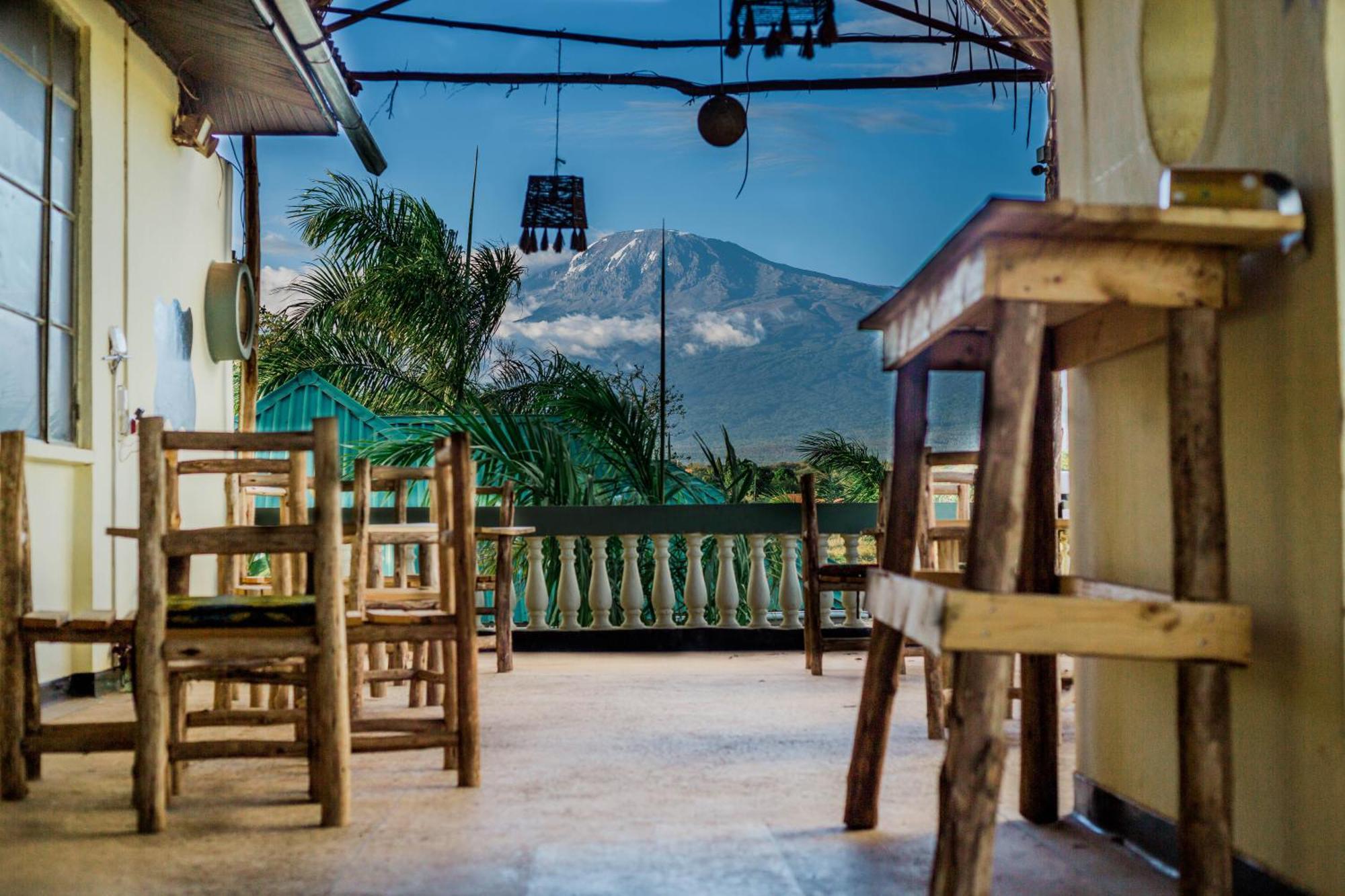 Hill View Garden Hotel Moshi Buitenkant foto